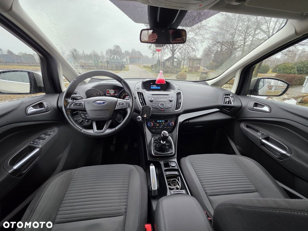 Ford C-MAX 2.0 TDCi Start-Stop-System Titanium - 10