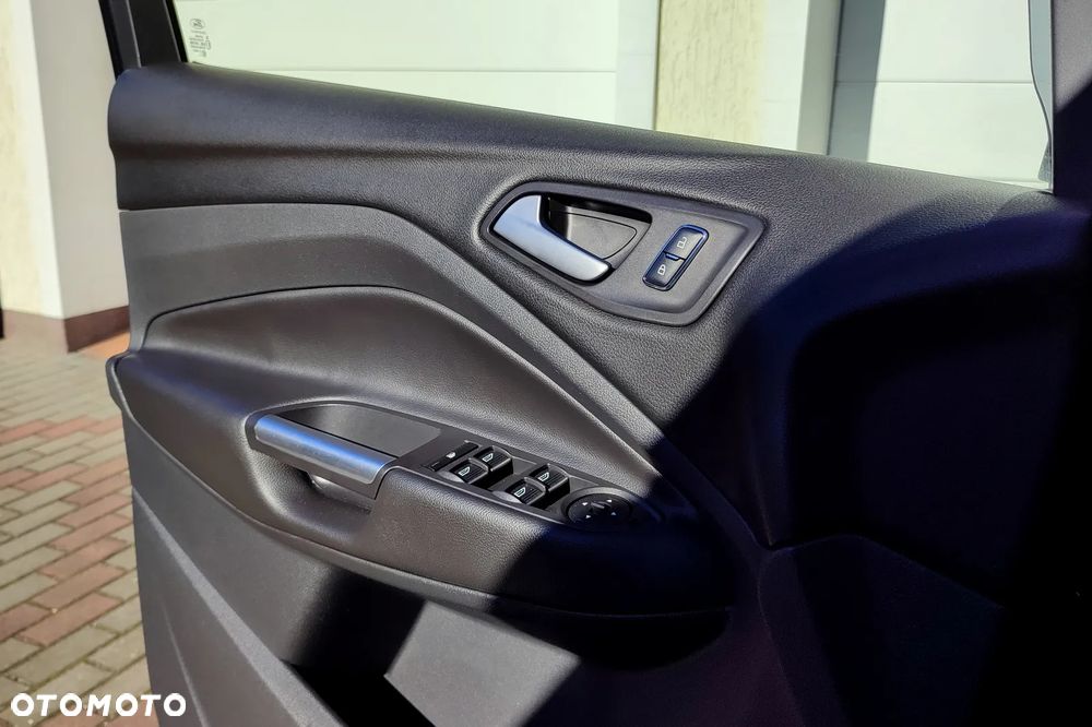 Ford Kuga 1.5 EcoBoost 2x4 Individual - 21