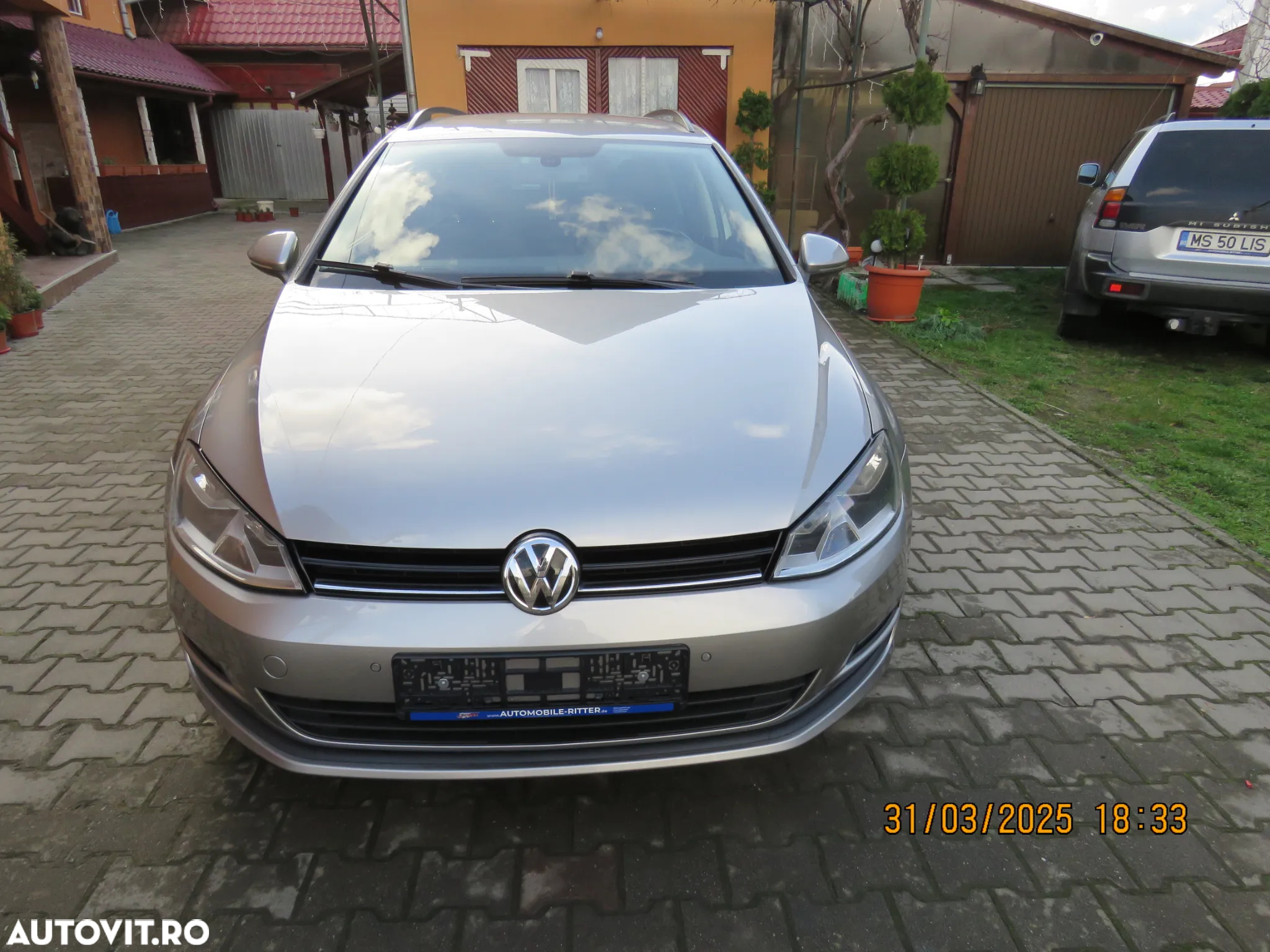 Volkswagen Golf 1.6 TDI 4Motion BlueMotion Technology Comfortline - 3