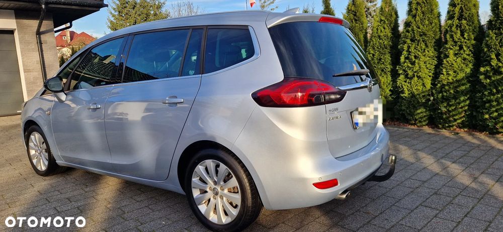 Opel Zafira - 20