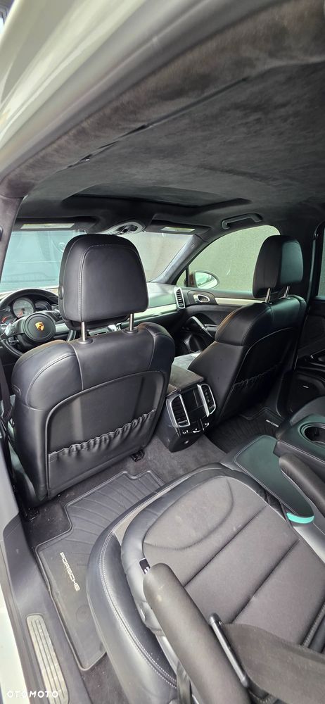 Porsche Cayenne GTS Tiptronic S - 19