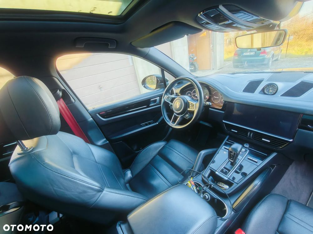 Porsche Cayenne E-Hybrid Platinum Edition - 21