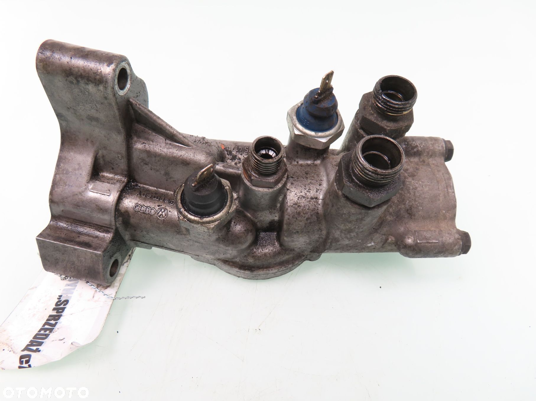 PODSTAWA FILTRA OLEJU AUDI 1.9 TD 028115417B - 1