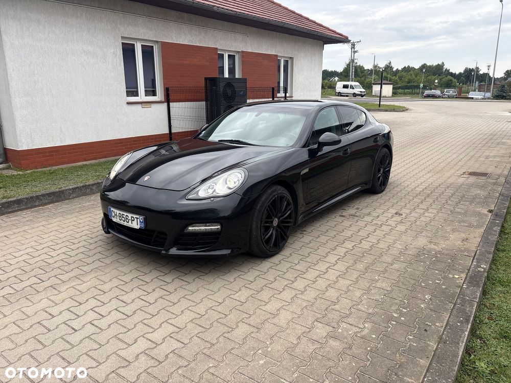 Porsche Panamera 4S PDK - 1