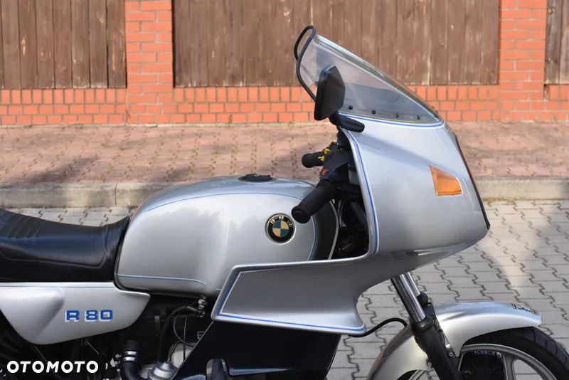 BMW R - 8