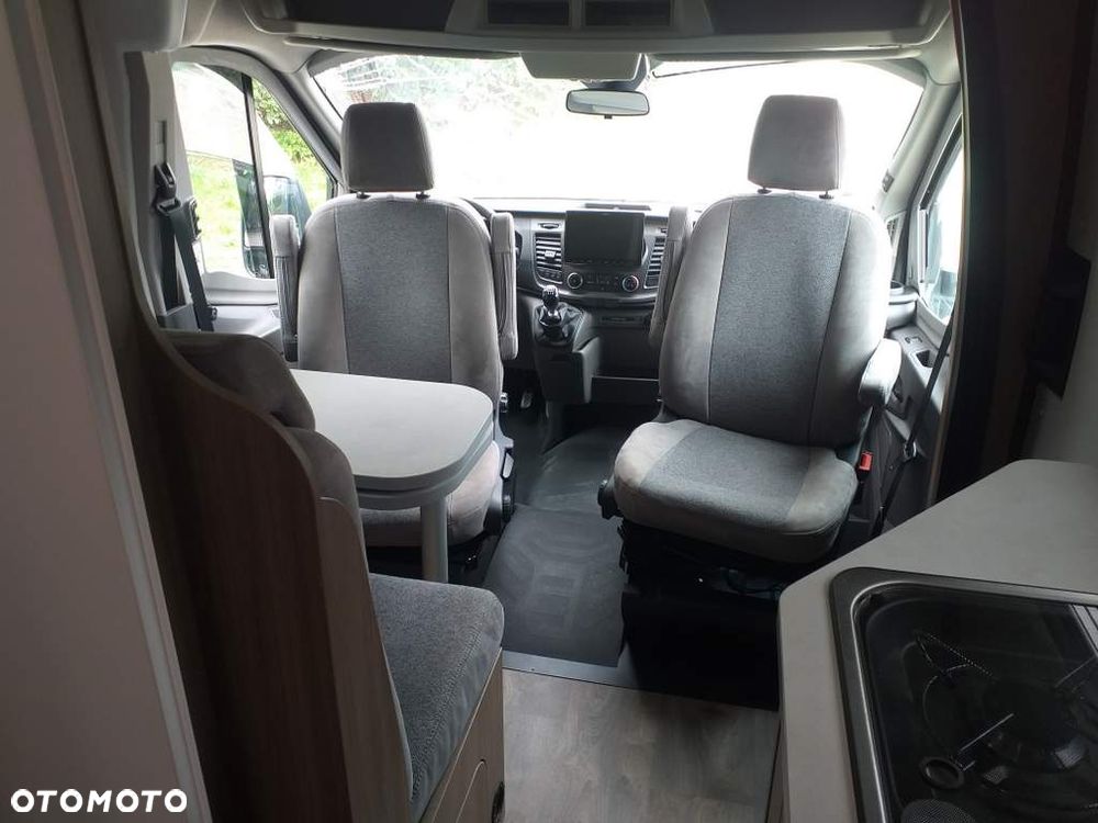Ford Transit 4X4 CARADO  4 - Osobowy - 19