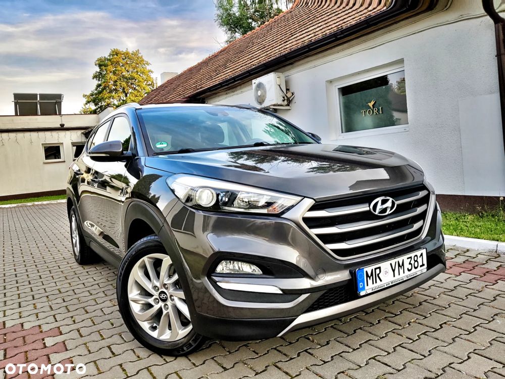 Hyundai Tucson blue 1.6 GDi 2WD Navi - 17