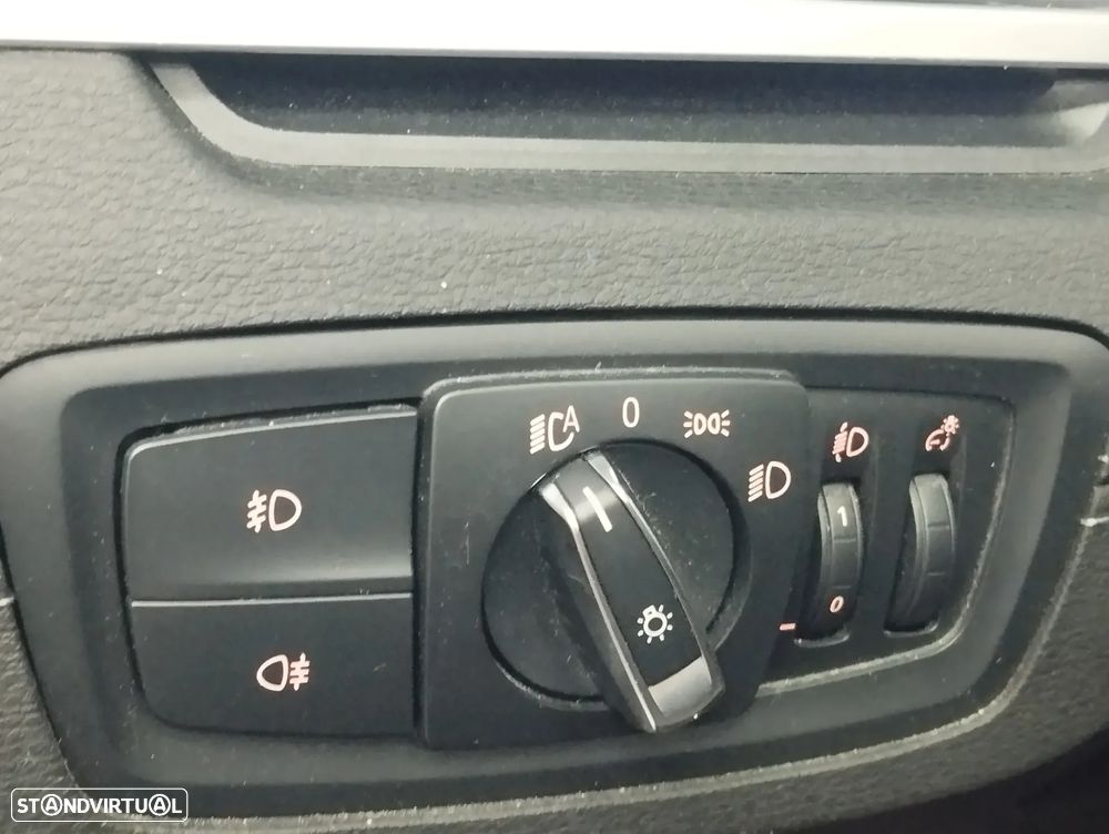 BMW X1 16 d sDrive xLine Auto - 17