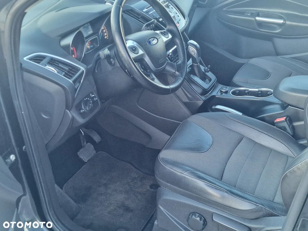 Ford Kuga 2.0 TDCi 4WD Titanium - 11