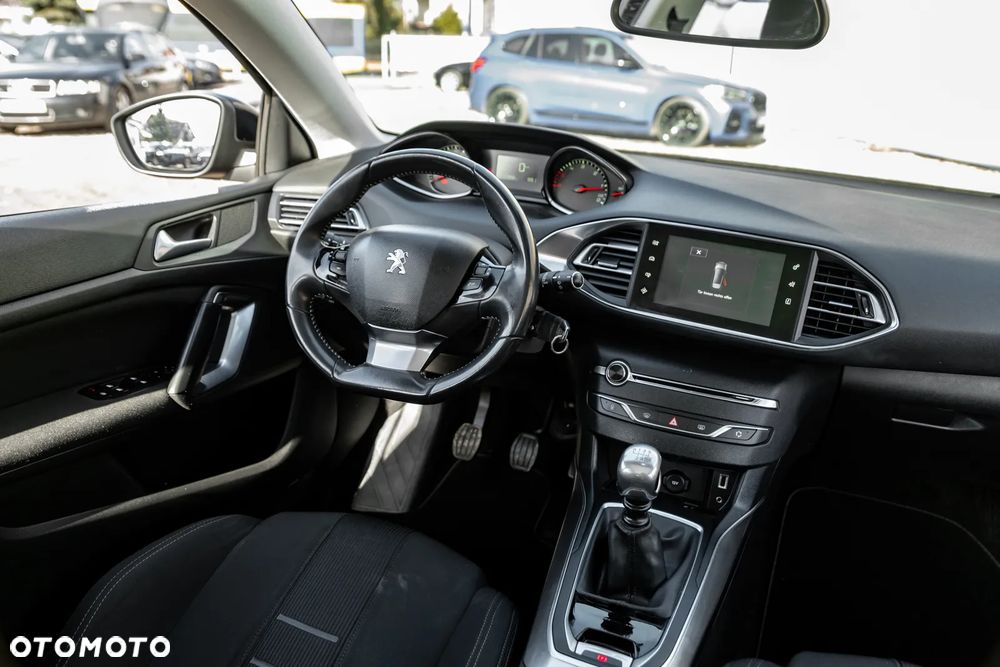 Peugeot 308 BlueHDi 150 Stop & Start Active - 26