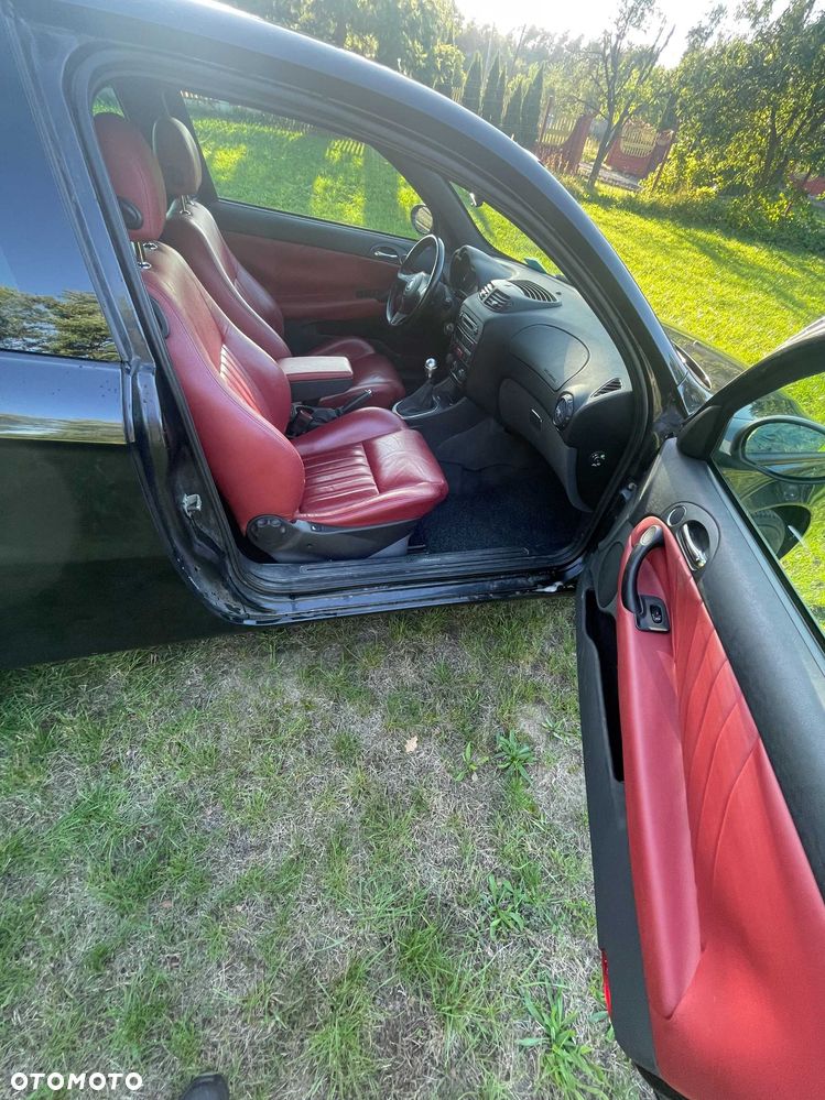 Alfa Romeo 147 - 7