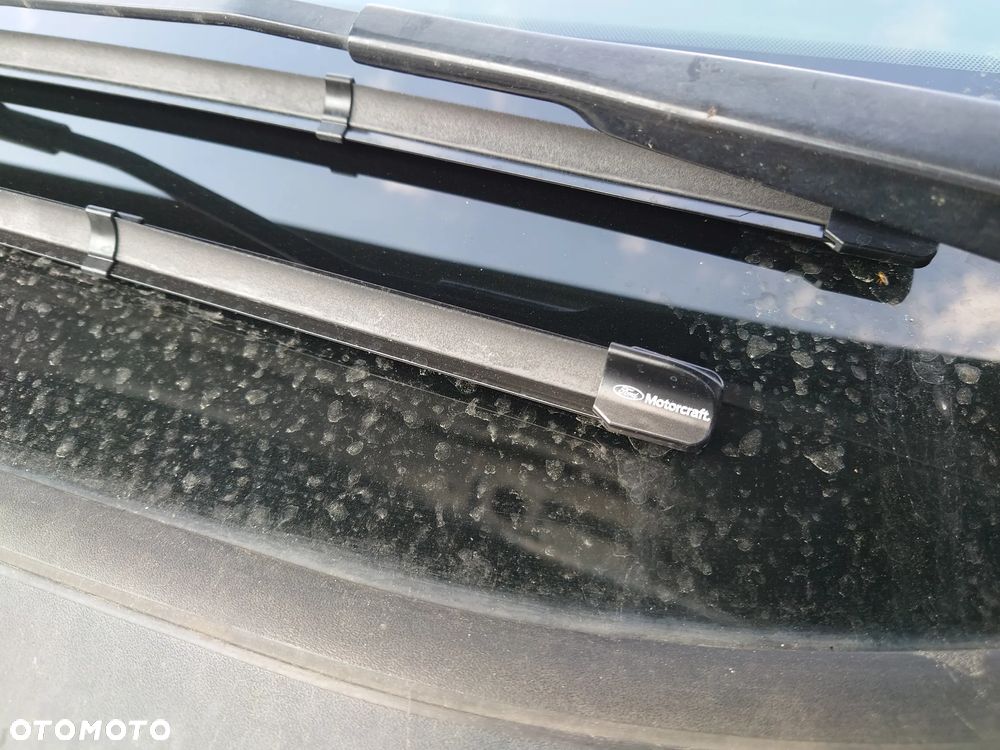 Ford Kuga 2.0 TDCi AWD Titanium - 28