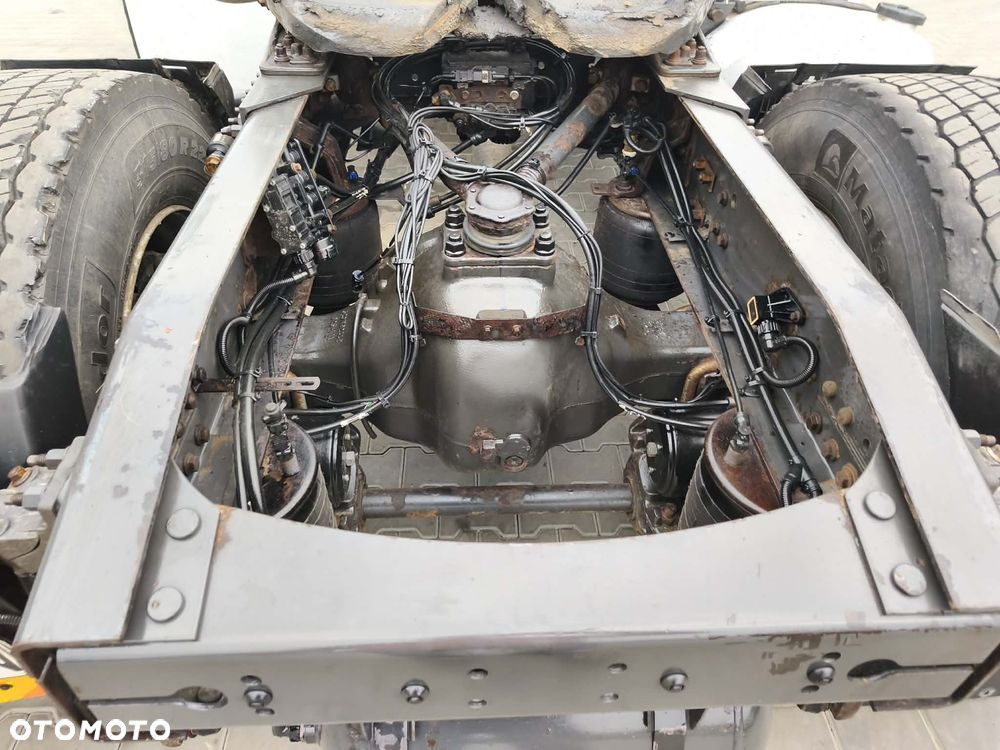 Volvo FH12 420 Standard Automat 2013 rok nowe opony - 24