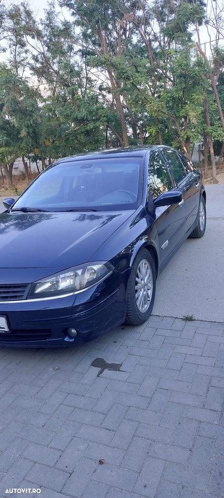 Renault Laguna 2.0dCi Privilege - 3