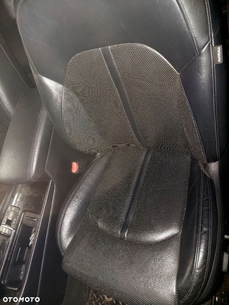 Kia Optima IV JF Sedan komplet foteli skórzane grzane przód i tył - 1