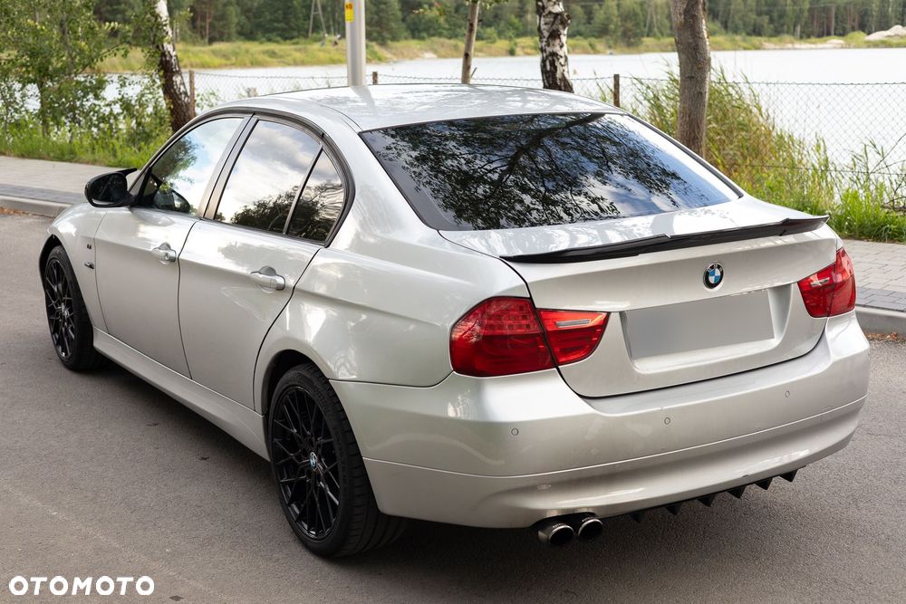 BMW Seria 3 - 18
