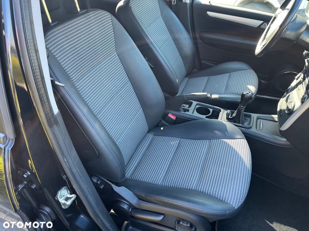 Mercedes-Benz Klasa A 170 BlueEFFICIENCY Avantgarde - 9