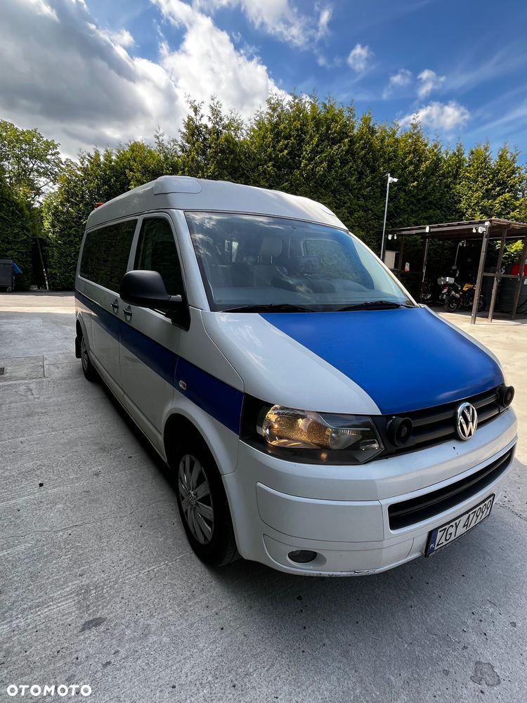 Volkswagen Transporter - 1