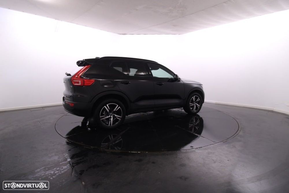 Volvo XC 40 1.5 T2 Plus Dark Auto - 8