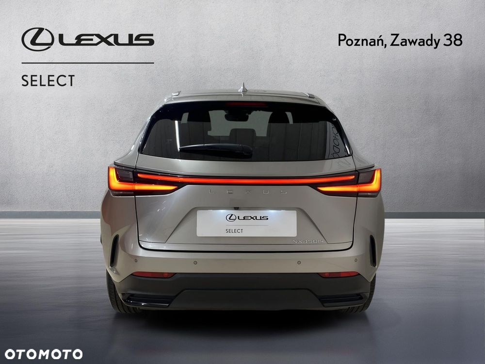 Lexus NX - 9