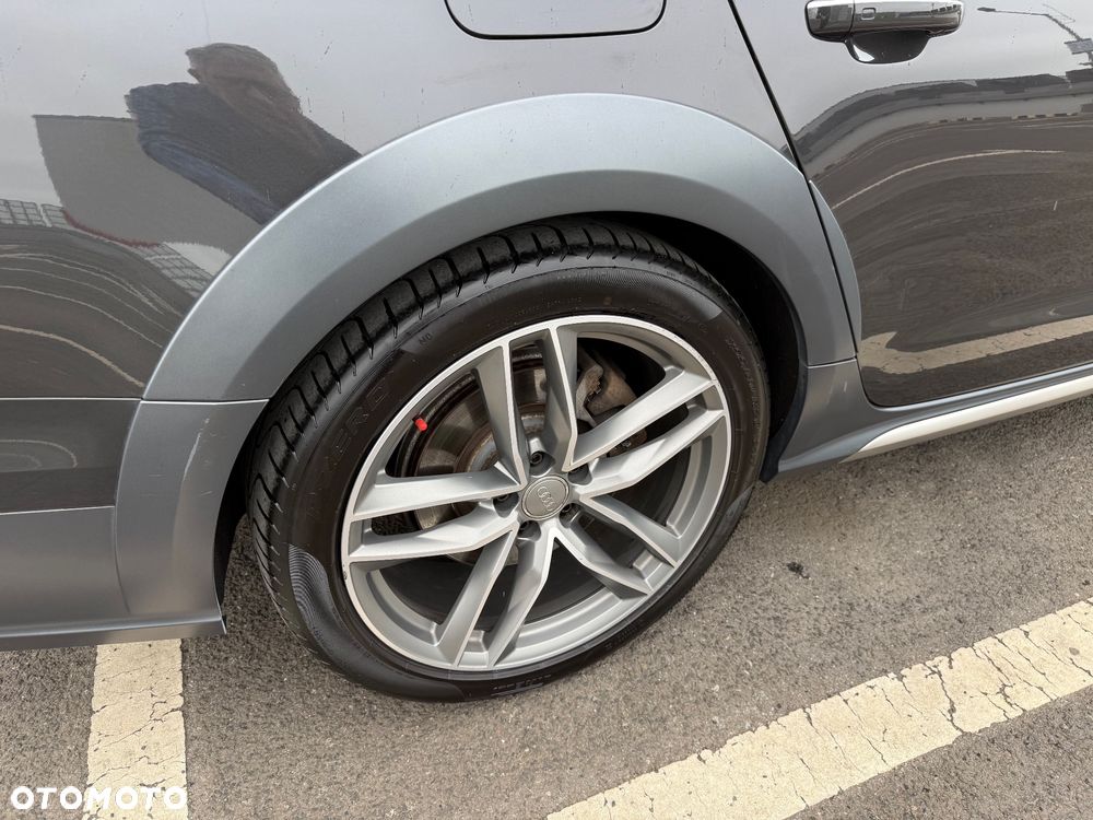 Audi A6 Allroad - 37
