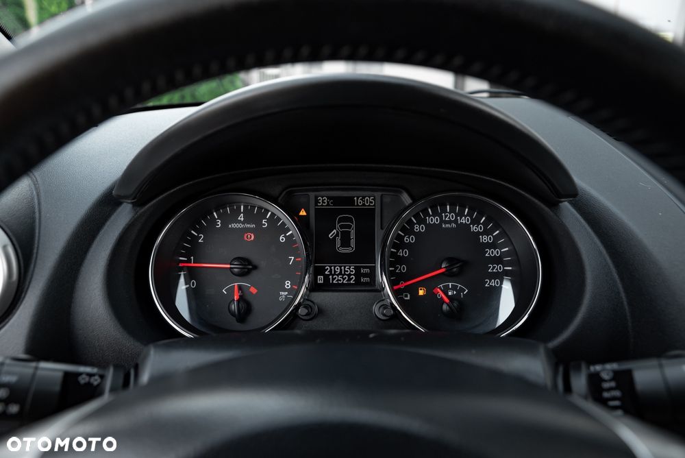 Nissan Qashqai 1.6 Tekna - 28