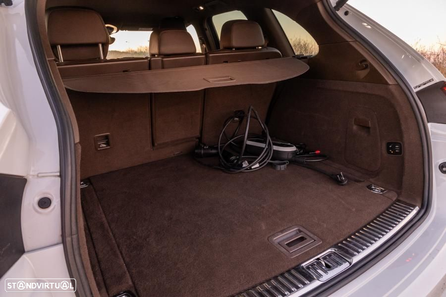 Porsche Cayenne S E-Hybrid - 39