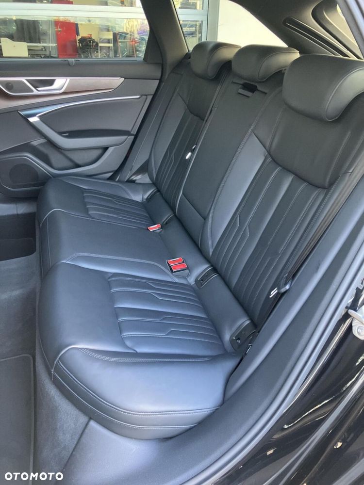 Audi A6 Avant - 17