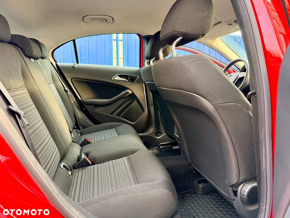 Mercedes-Benz Klasa A 180 - 13