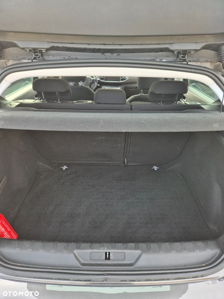 Peugeot 308 1.6 BlueHDi Active S&S EAT6 - 21