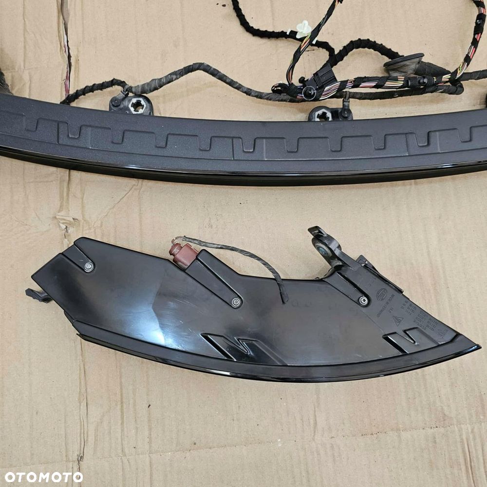porsche taycan 9j1 lampa led blenda tył tylna lewa prawa eu - 4