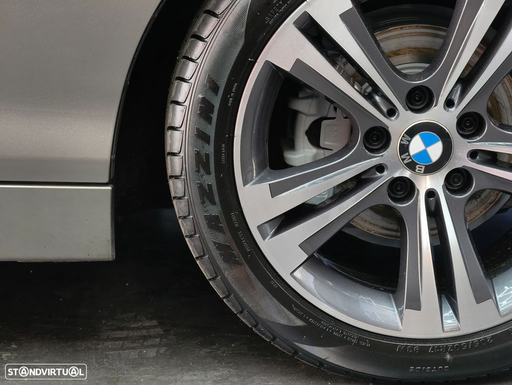 BMW 116 d EDynamics Line Urban - 23