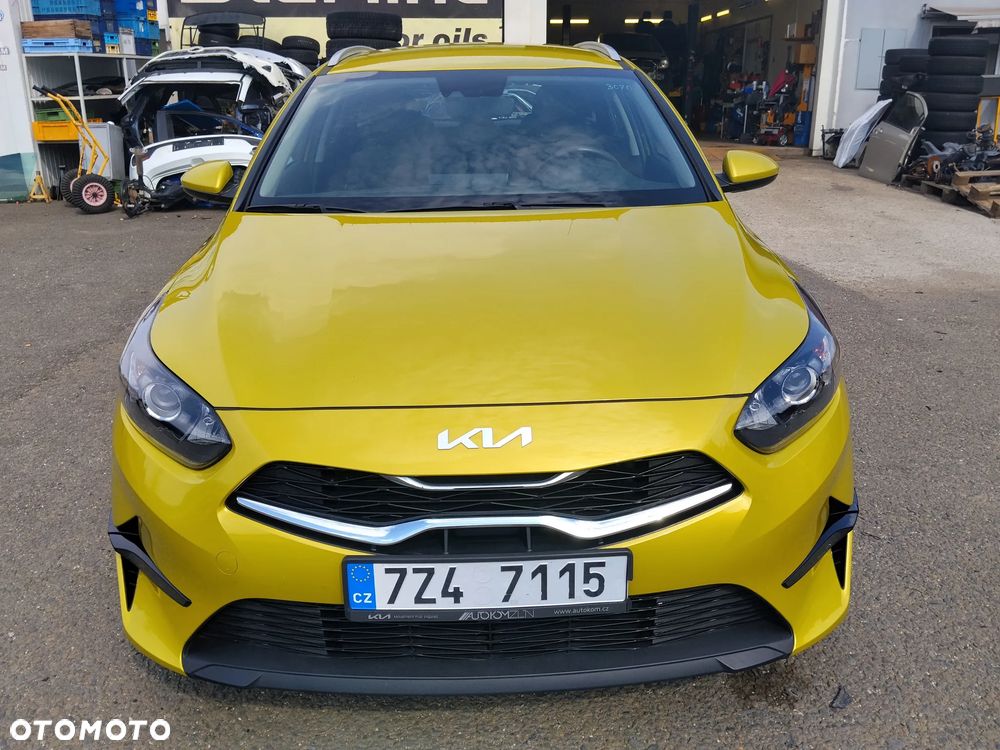 Kia Ceed - 5