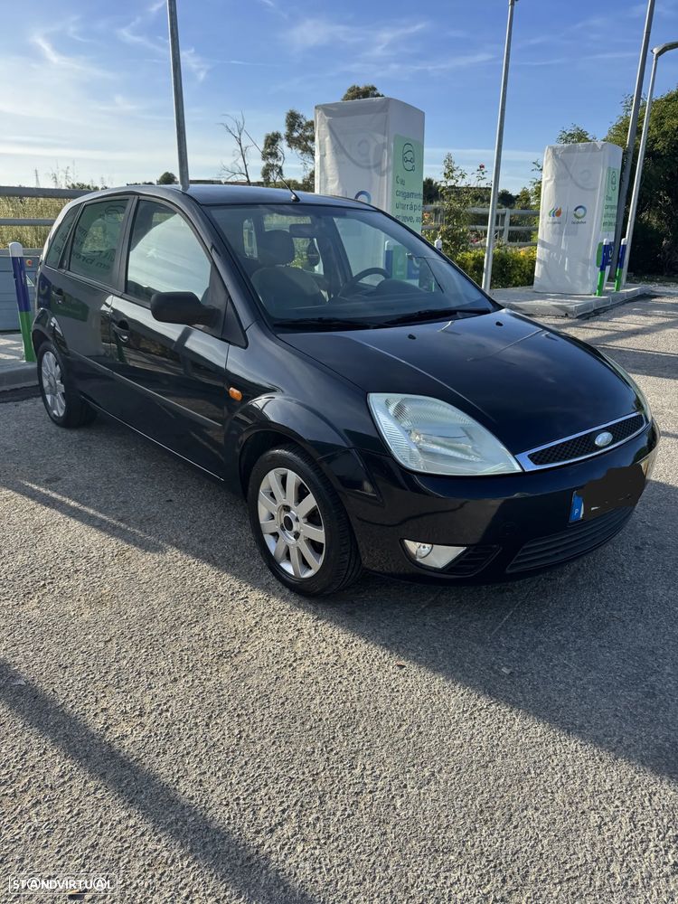 Ford Fiesta 1.25 Ghia - 2