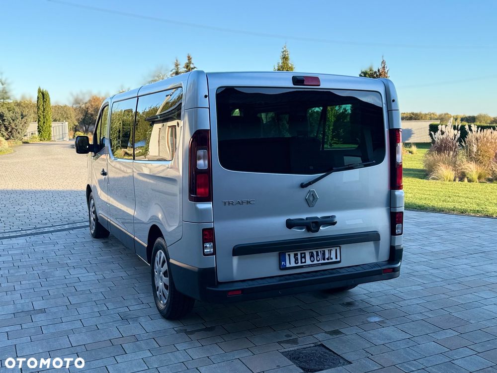 Renault Trafic - 8