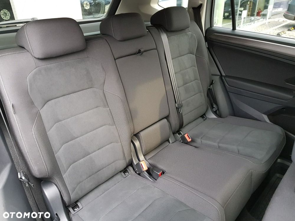 Volkswagen Tiguan Allspace 2.0 TDI Elegance DSG - 16