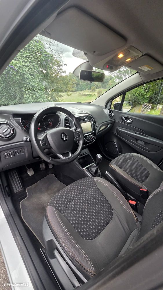 Renault Captur - 9