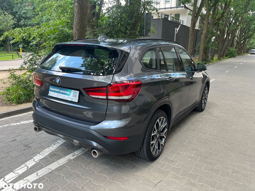 BMW X1 sDrive20i Sport Line sport - 8