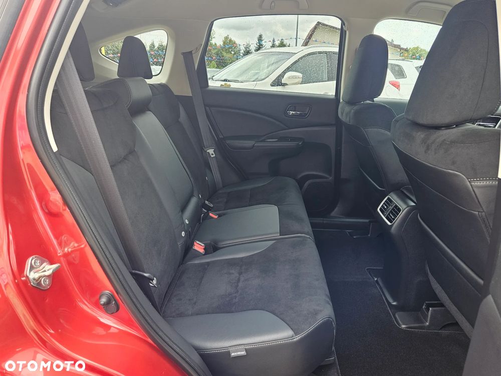 Honda CR-V 2.0i-VTEC 4WD Automatik Lifestyle - 23