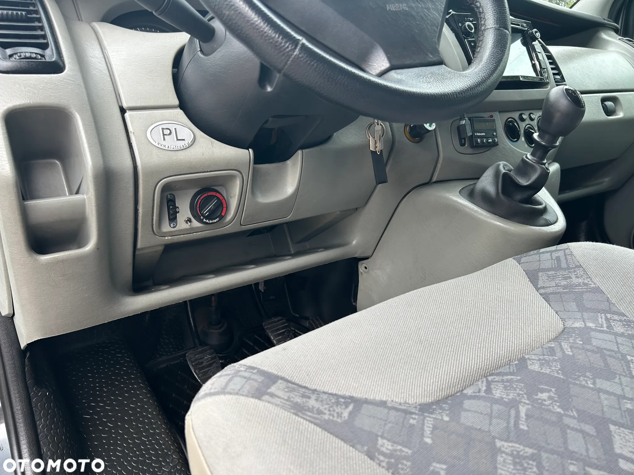 Opel Vivaro L2H1 2.9t - 10