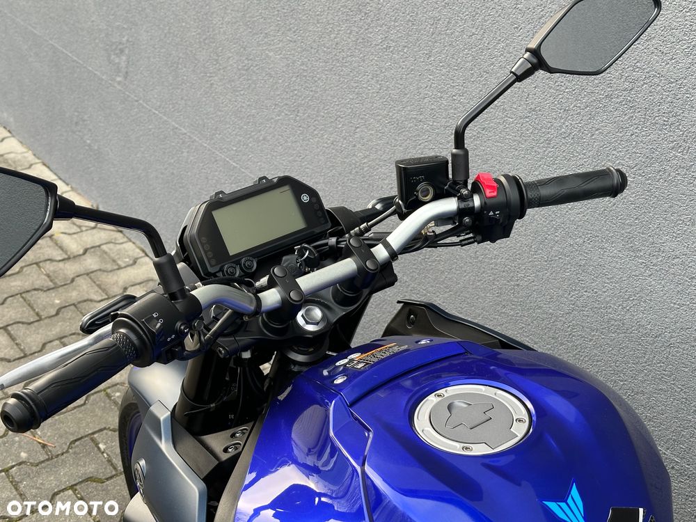 Yamaha MT - 15