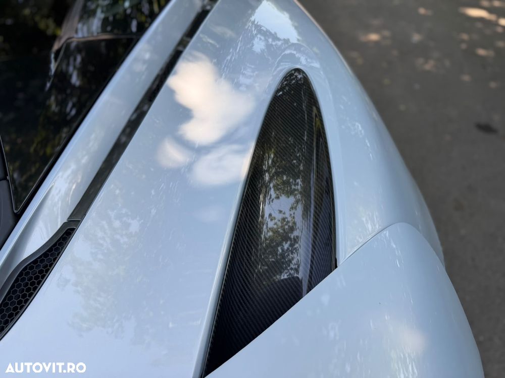 McLaren 720S Performance - 16