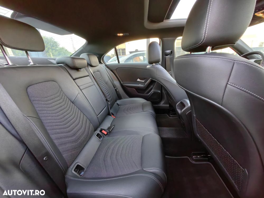Mercedes-Benz A 180 d Sedan 8G-DCT - 19