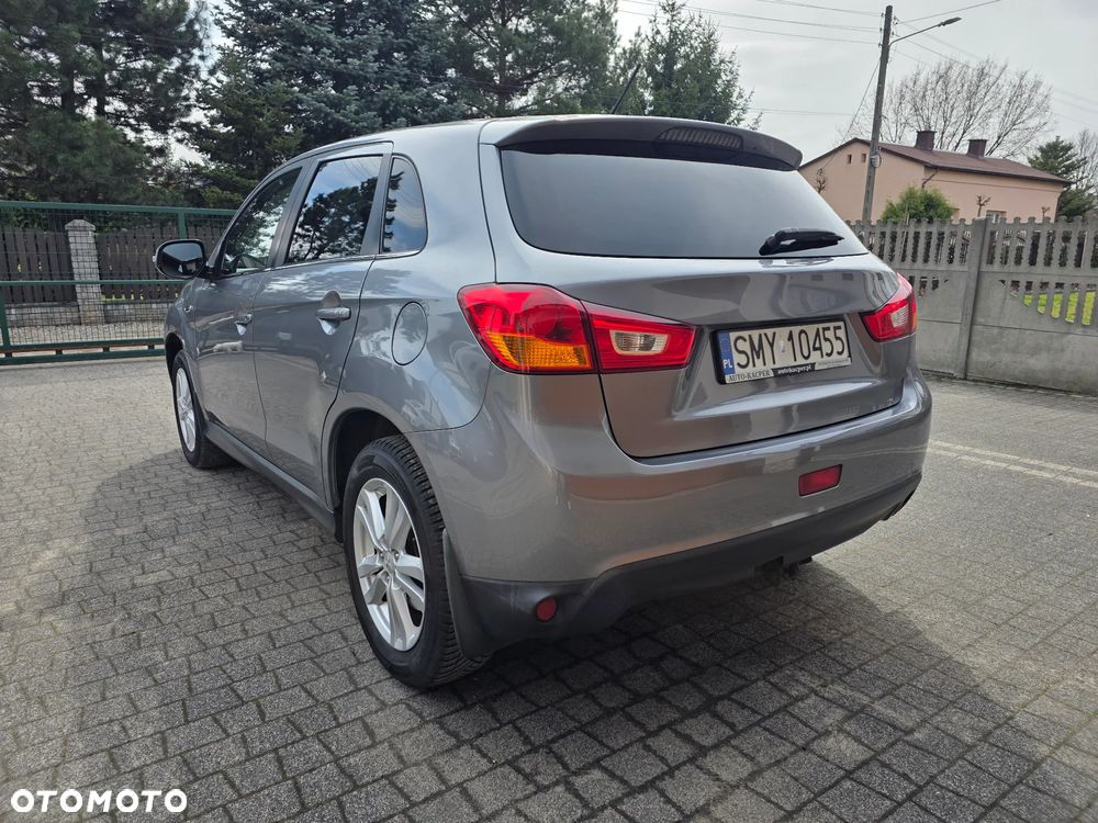 Mitsubishi ASX - 3