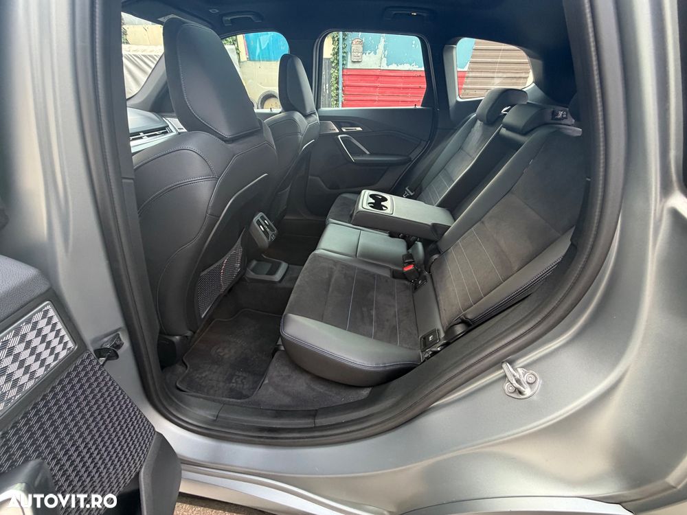 BMW X1 2022 — imagine 7