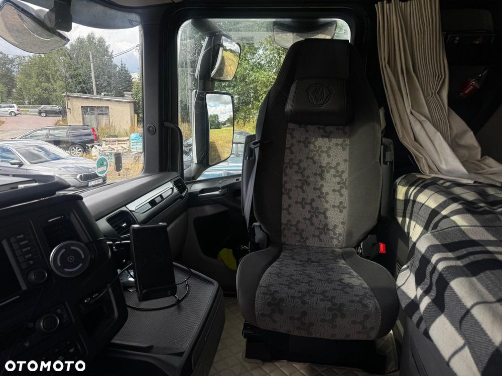 Scania SUPER 460S - 10