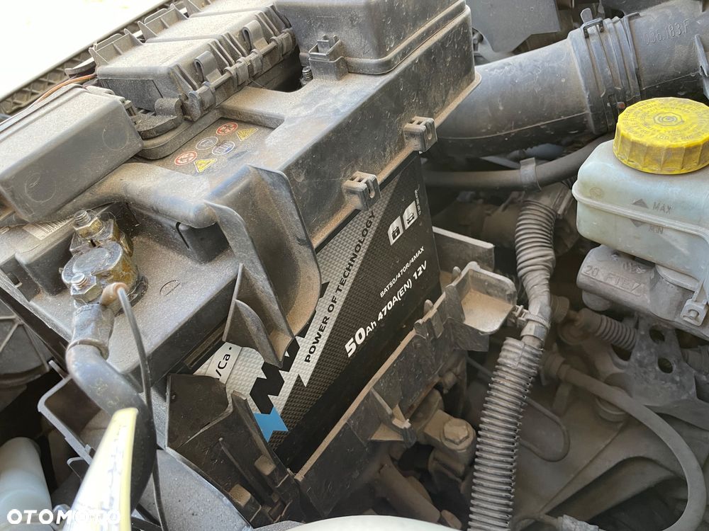 Volkswagen Polo 1.4 16V Trendline - 16