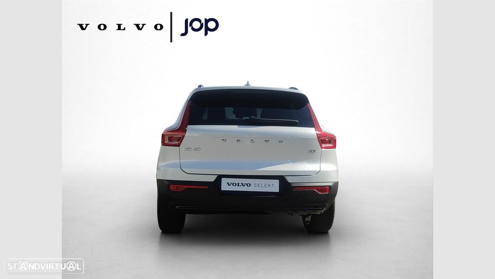Volvo XC 40 2.0 B3 Plus Dark - 6