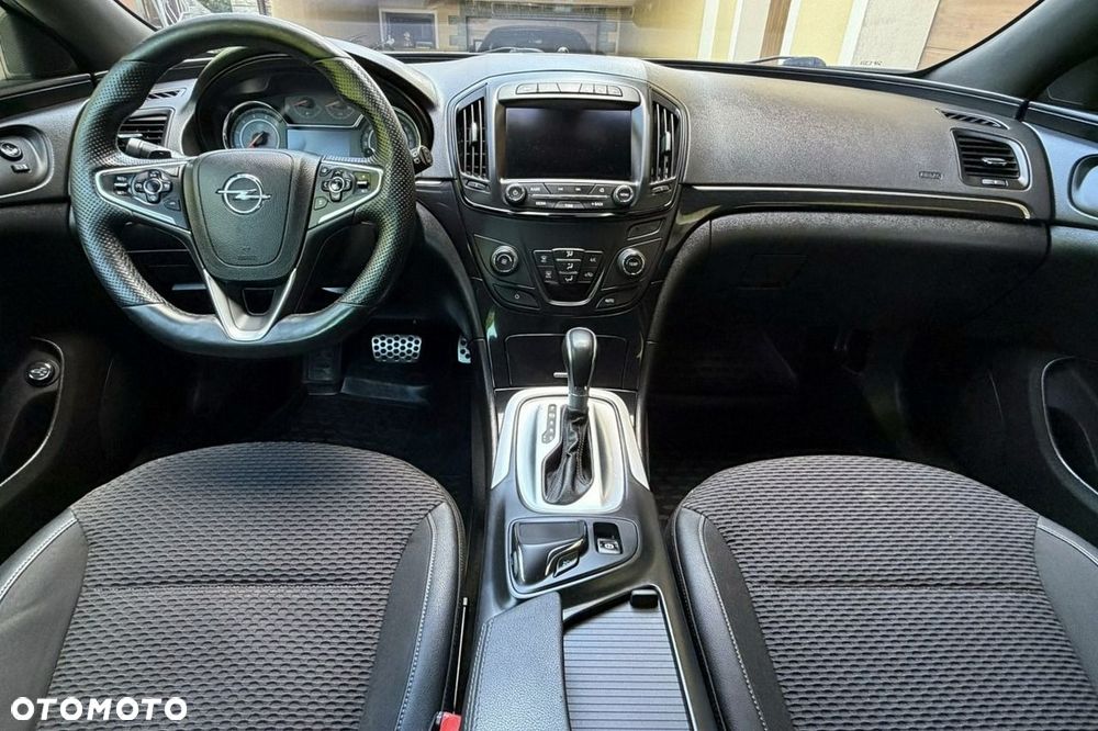 Opel Insignia - 14