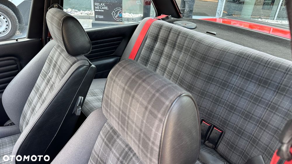 BMW Seria 3 - 12